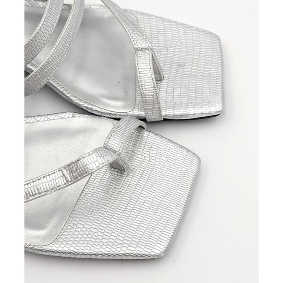 Chic Silver Strappy Sandals - Picture 10 of 11